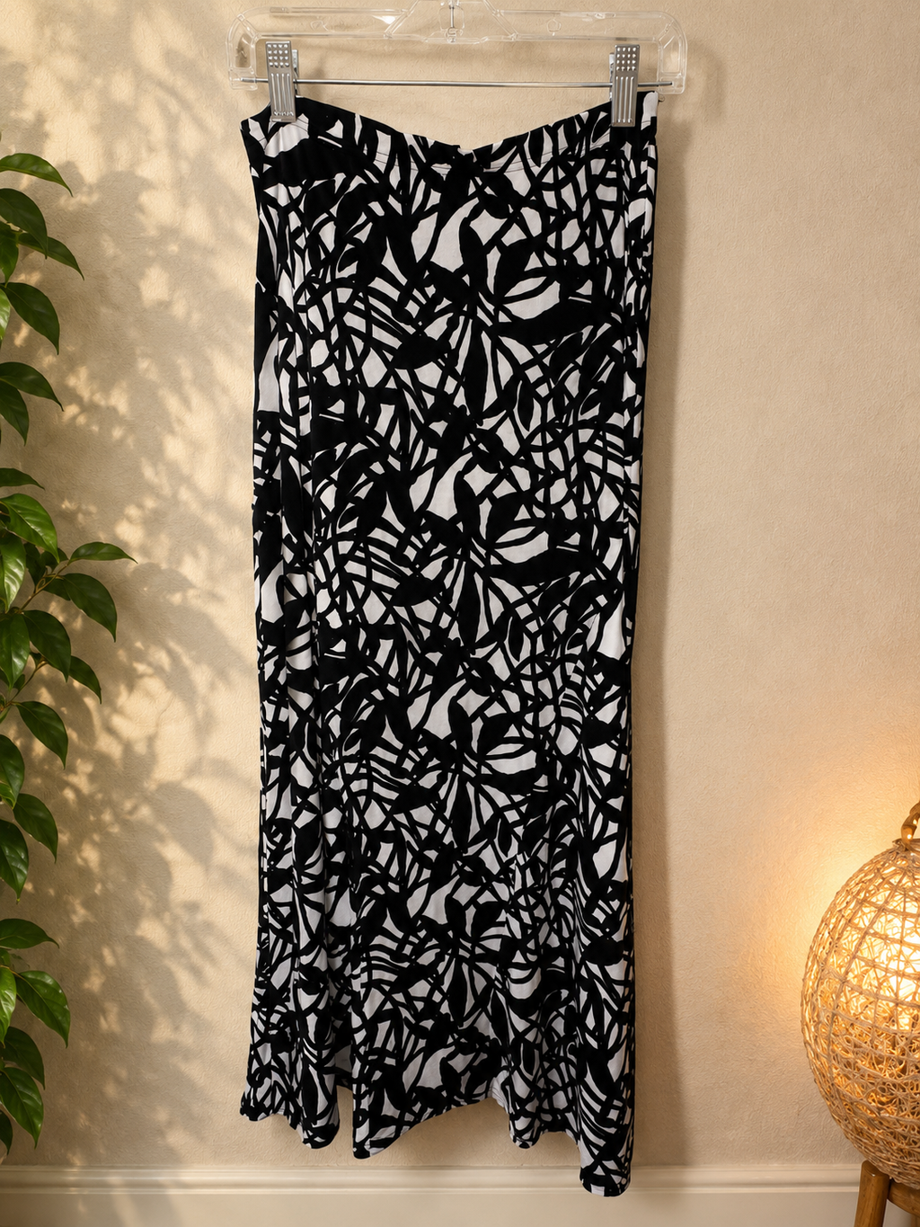 East 5th Abstract Print Maxi Skirt