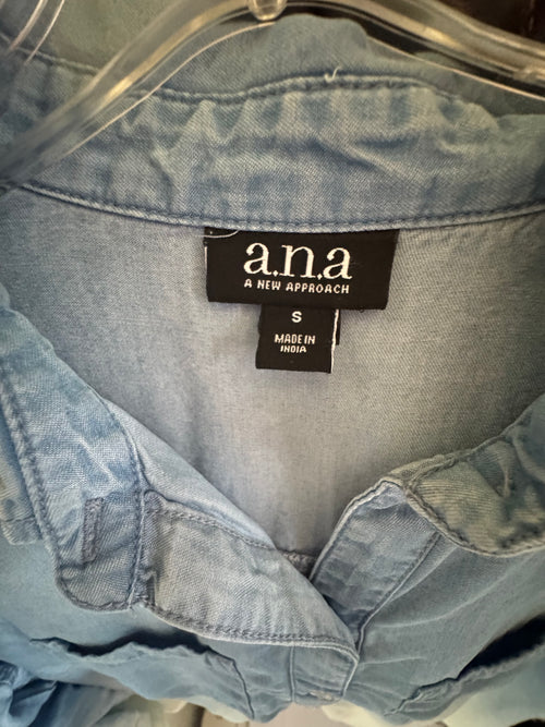 a.n.a. Blue Ombré Chambray Button-Front Shirt