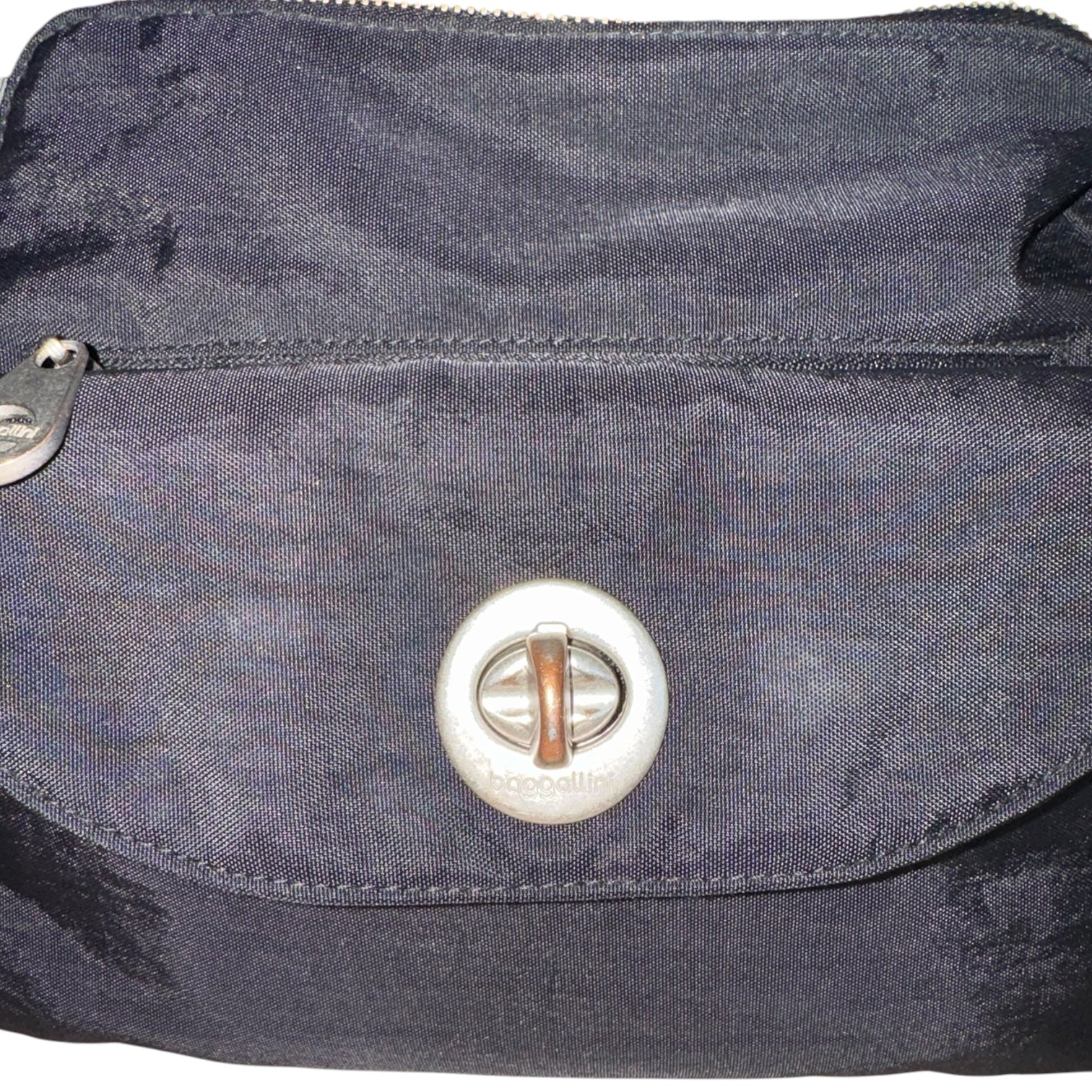 Baggallini Classic Black Nylon Crossbody Bag with Turn-Lock Pocket