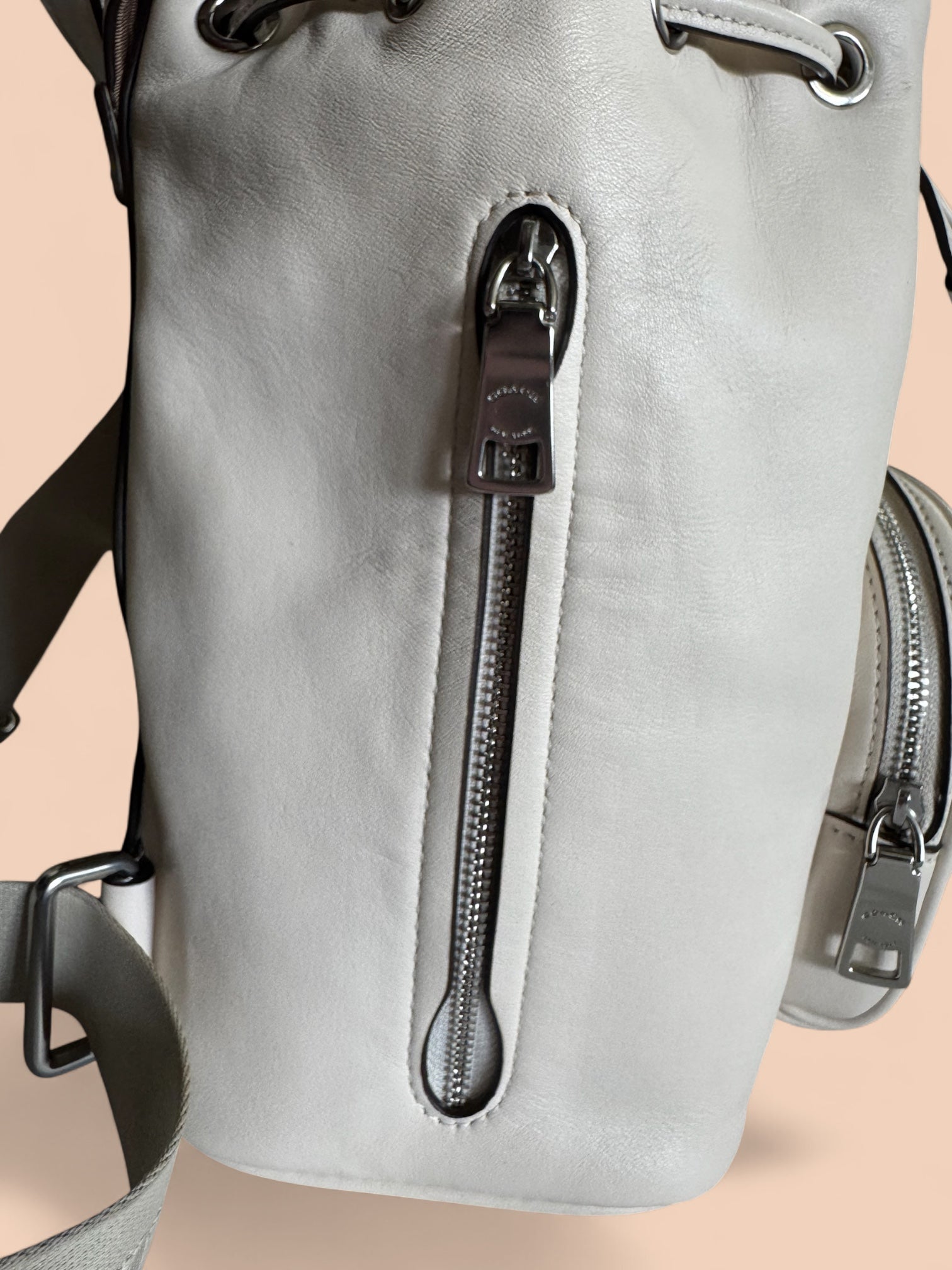 COACH Pace Backpack in Refined Calf Leather – Chalk / White (Style CR100)