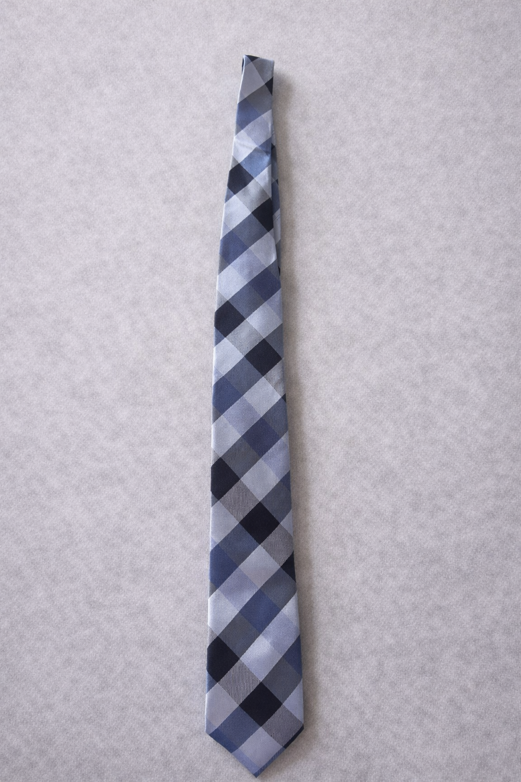 Van Heusen Blue & Gray Plaid Slim Tie – Modern Check Pattern