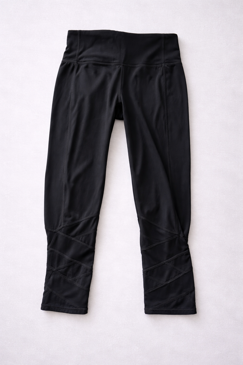 Athleta Black Cropped Leggings – Wrap Detail Performance Activewear (Size M)