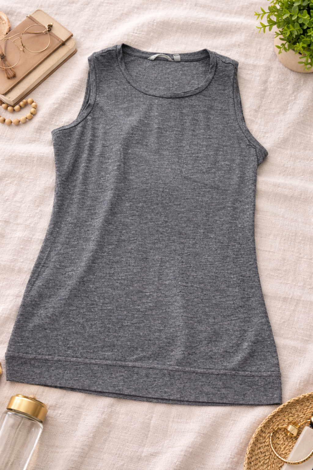 Athleta Gray Sleeveless Performance Tank – Size Medium