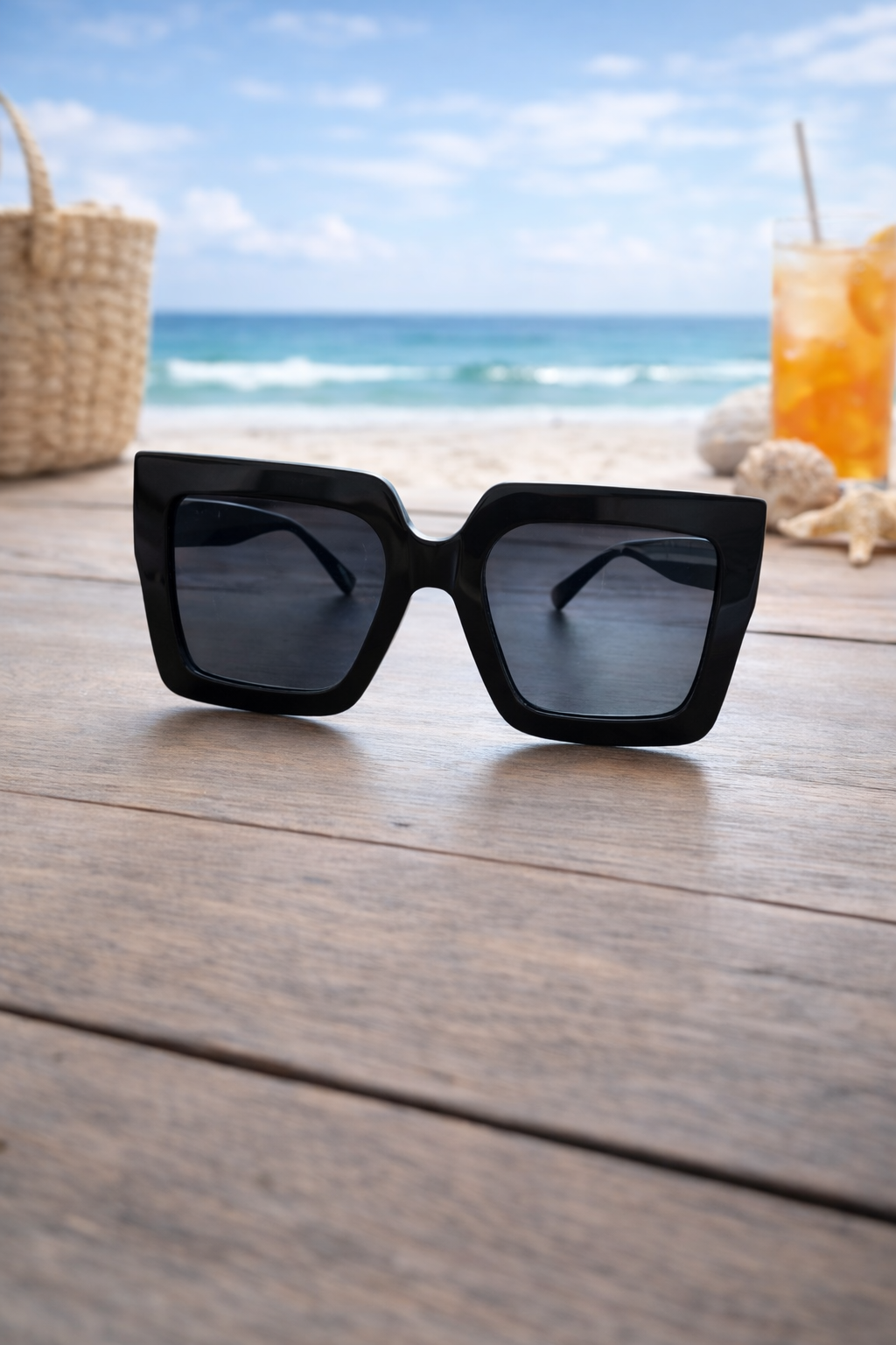 Oversized Black Square Sunglasses – Bold Luxe Statement Frames