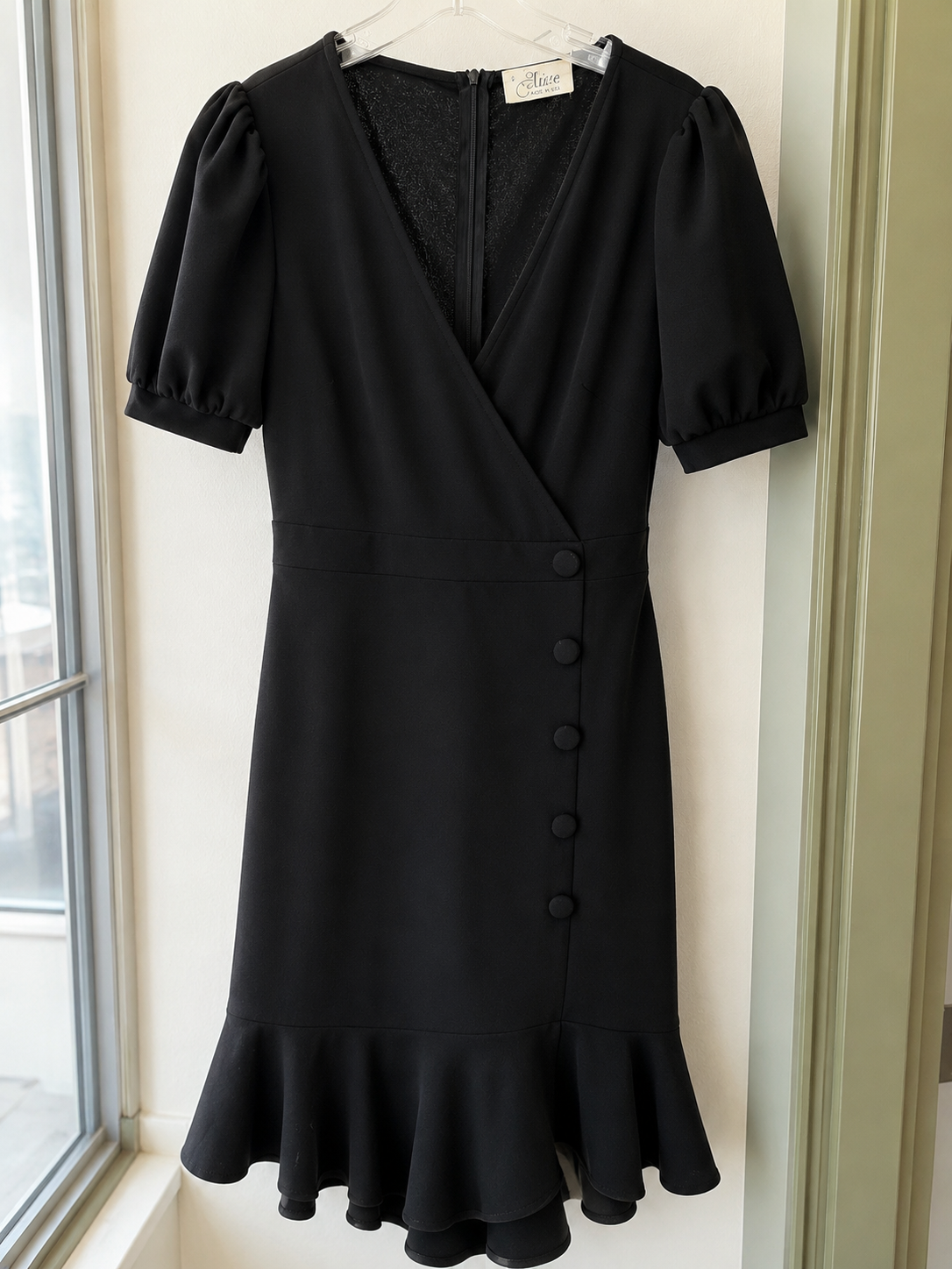 Aisize Vintage Redefined Black Midi Dress