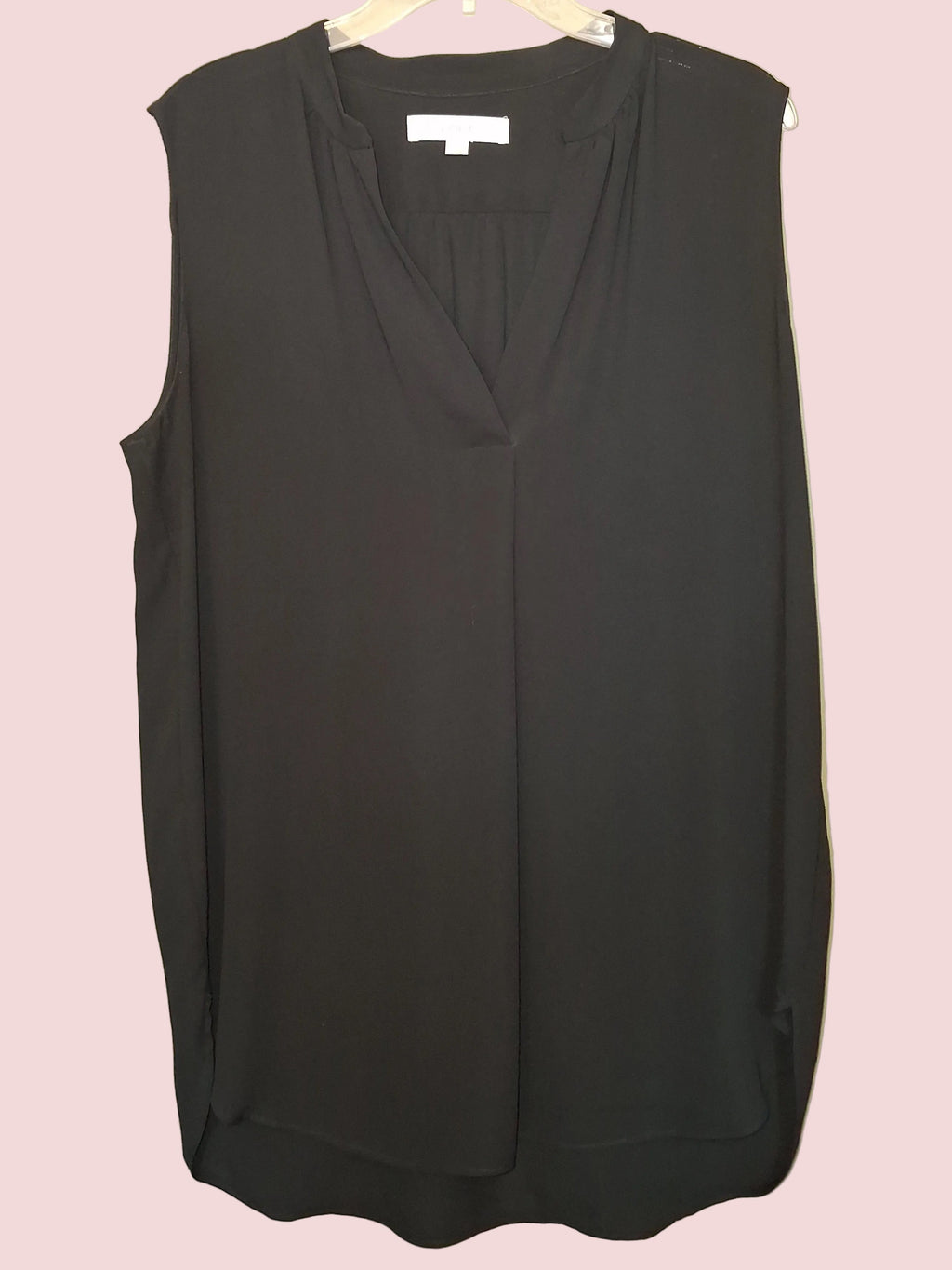 LOFT Black Sleeveless V-Neck Blouse