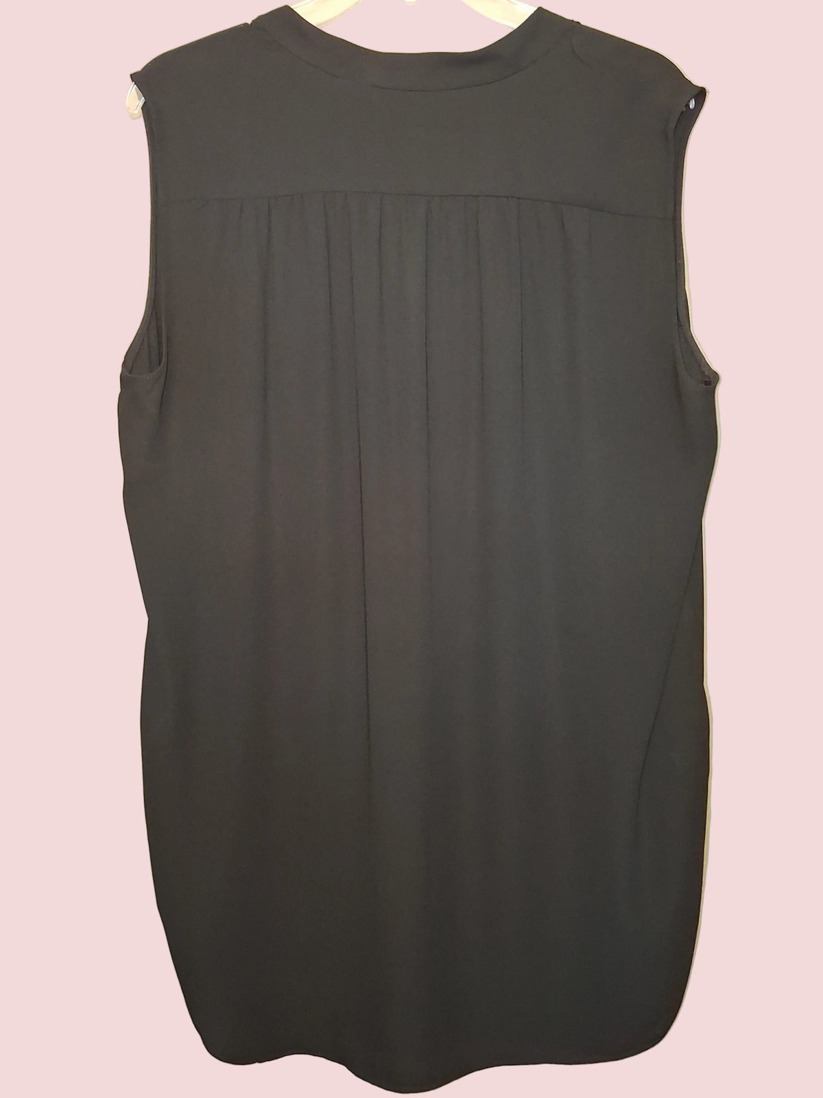 LOFT Black Sleeveless V-Neck Blouse